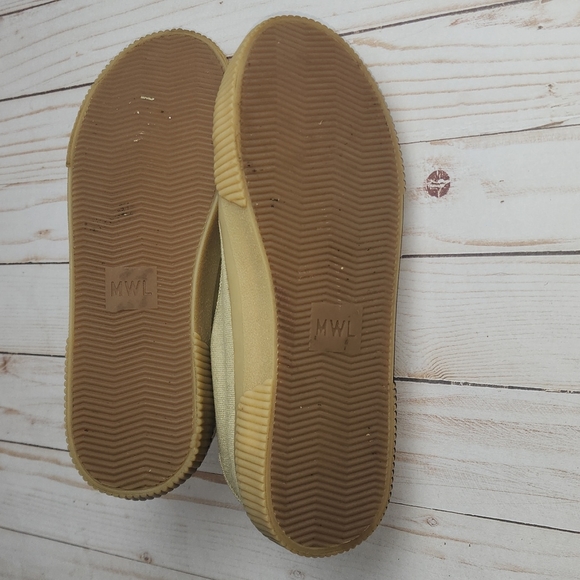 Madewell Sidewalk Low Top Cap Toe Canvas Sneakers - Picture 11 of 12